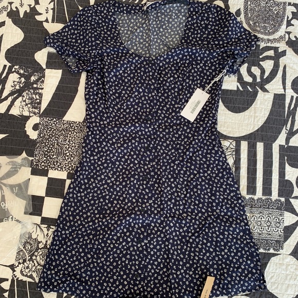Reformation Dresses & Skirts - NWT Reformation Navy Mini Dress Floral Sz 4